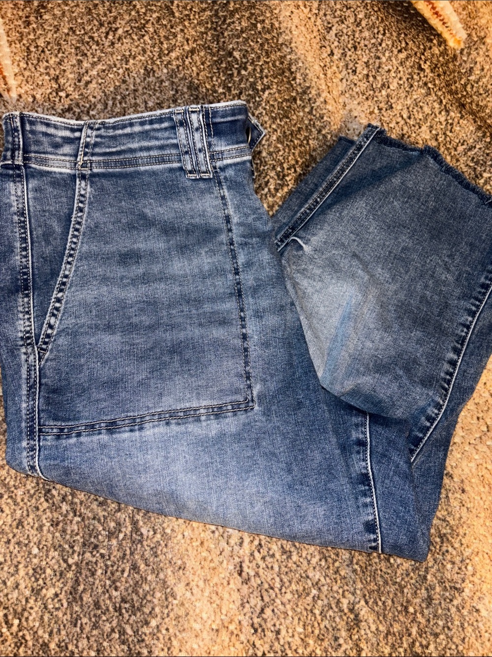 Torrid Blue Denim ankle Jeans  16R EUC